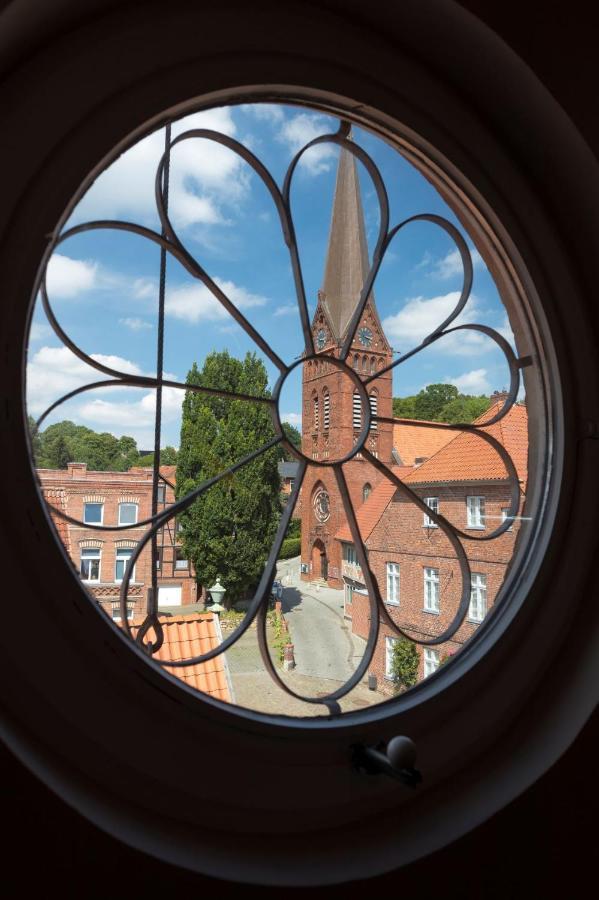 Gaestehaus Von Herzen Hotel Lauenburg Buitenkant foto